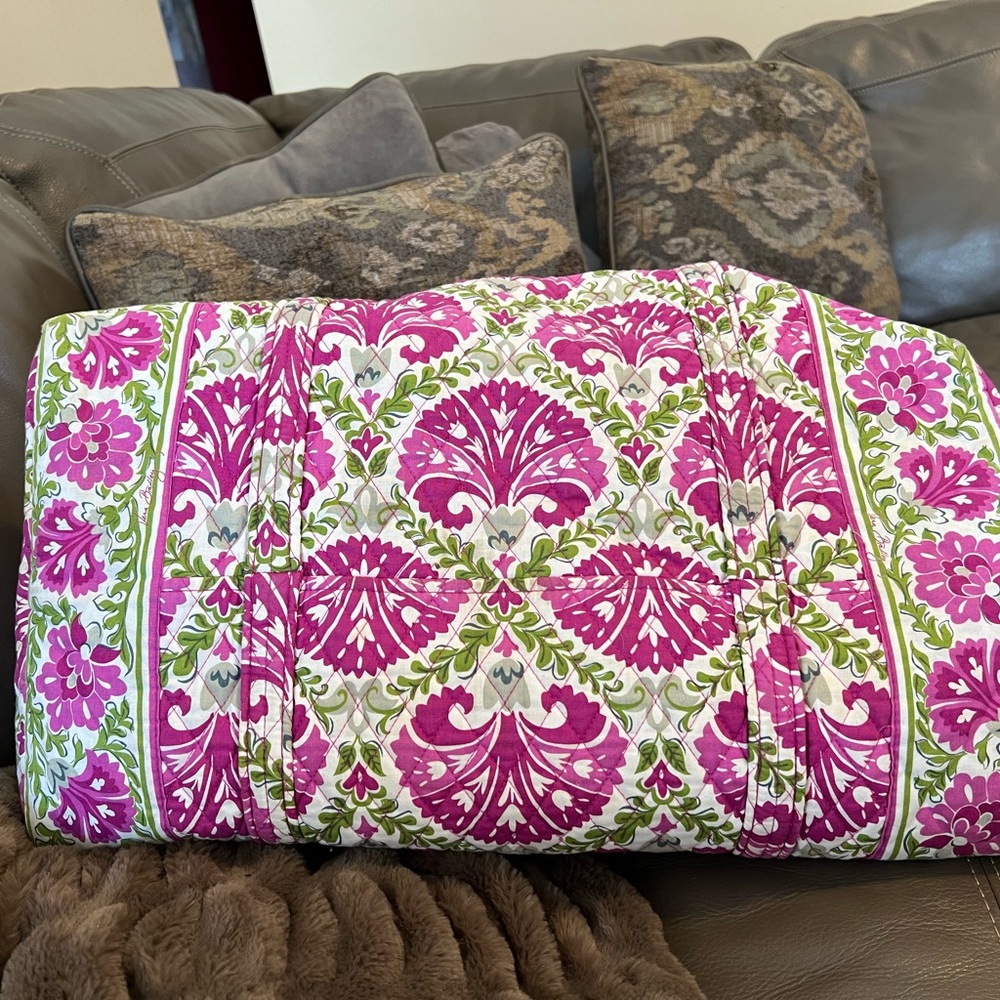 Vera Bradley Pink and Green Floral Bag - Picture 7 of 16